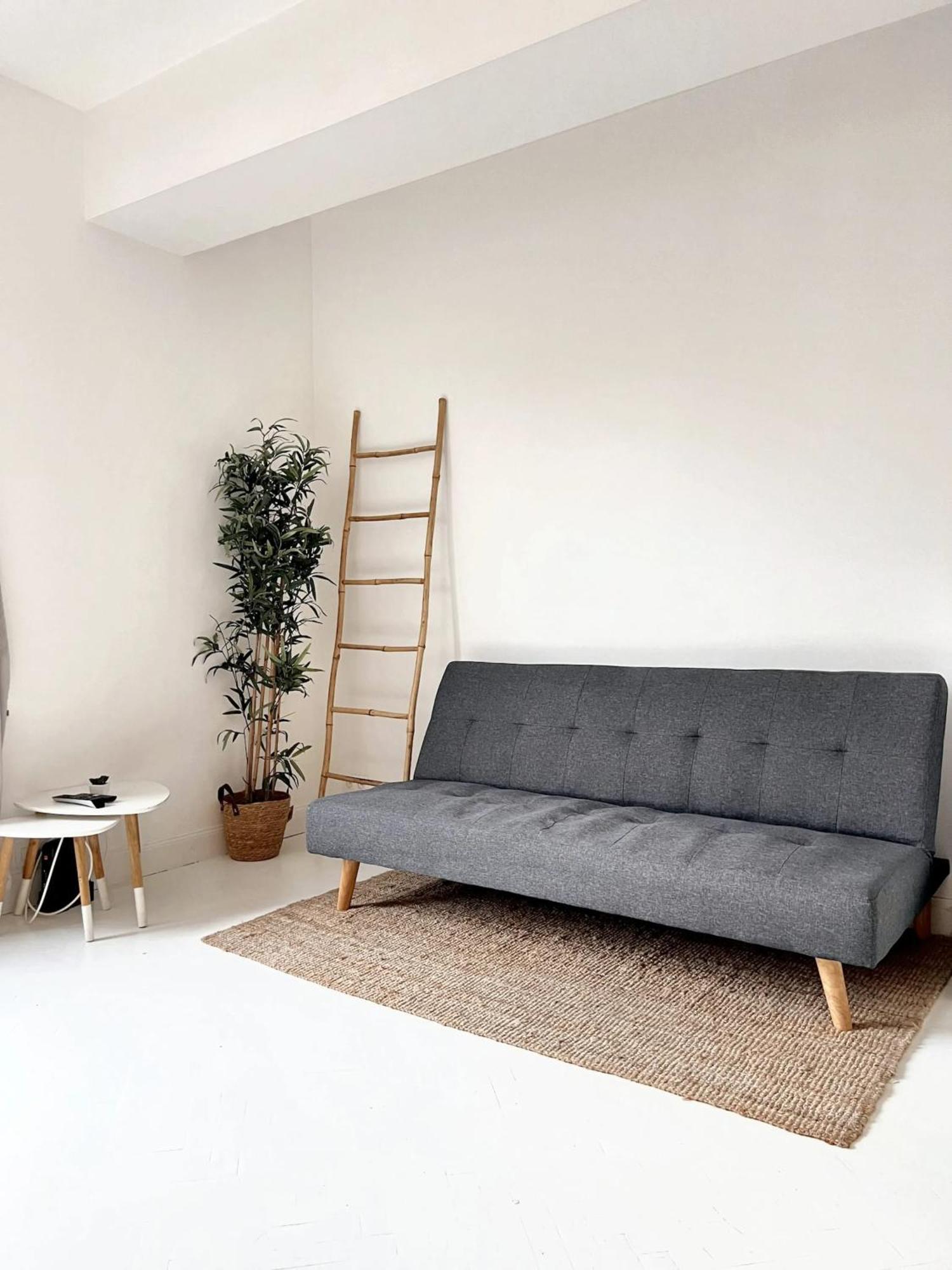 Apartment Comfortable Studio In Brussels 35M² Terrace With Bbq
